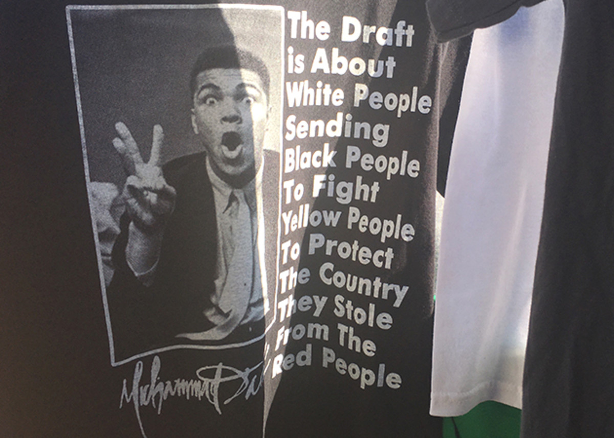 muhammad-ali-death-lebron-james-nba-finals-warriors-cavaliers.jpg